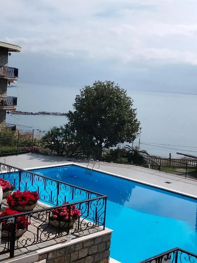 Appartamento Per Famiglie! Ospedaletti Apartahotel